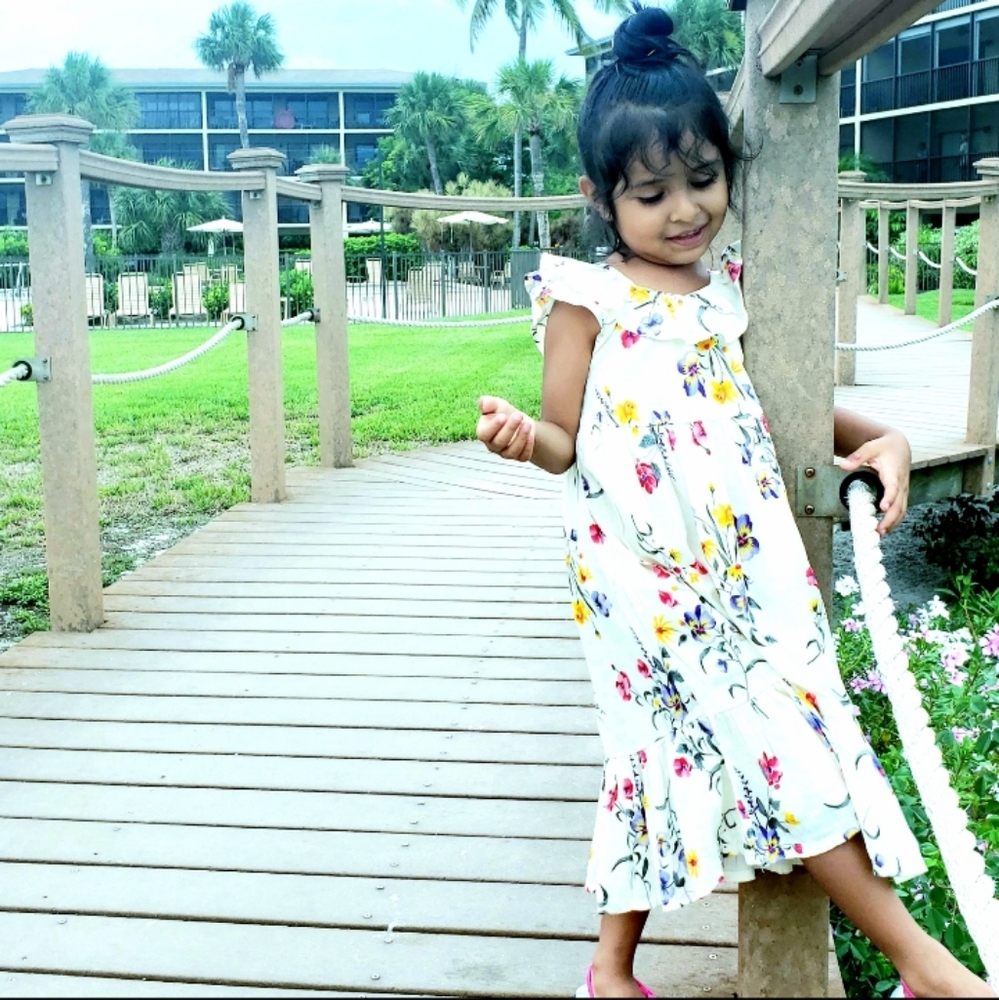 Floral Ruffle Dress - Picture 7 of 8